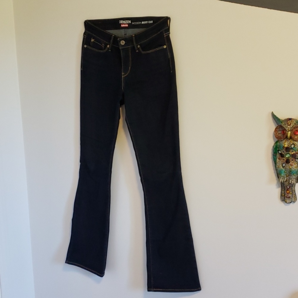Levis boot cut dark wash jeans